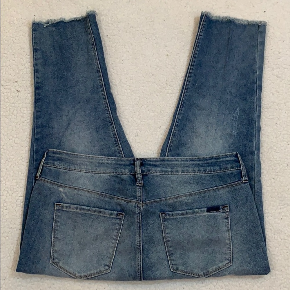 Seven7 Fringe Hem Distressed Crop Jeans  Size 16 W